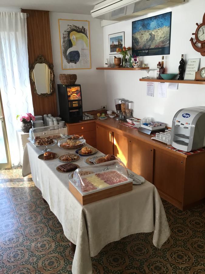 Hotel Mirella 里米尼 外观 照片
